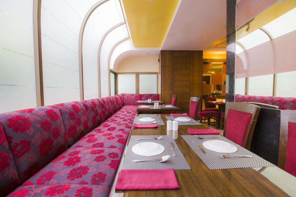 Hotel Airport International Mumbai Dış mekan fotoğraf